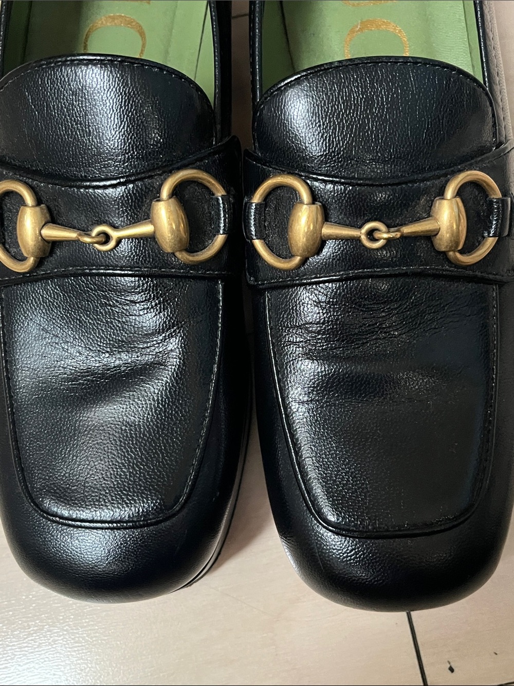 Gucci Black Leather Loafers with Gold Horsebit and Green Insole - Picture 9 of 10